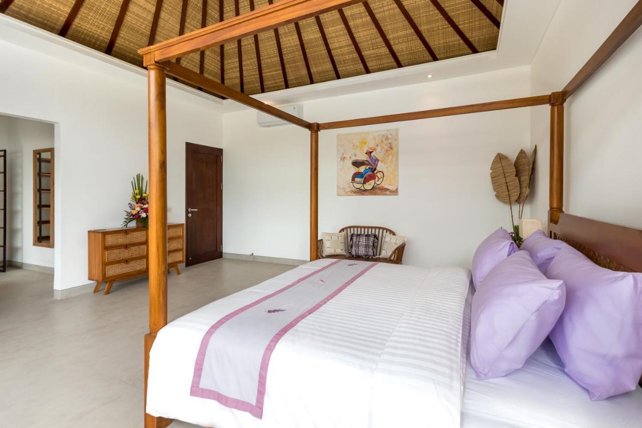 Villa Besakih 5Br, 5 Mins To Beach - Canggu ภายนอก รูปภาพ