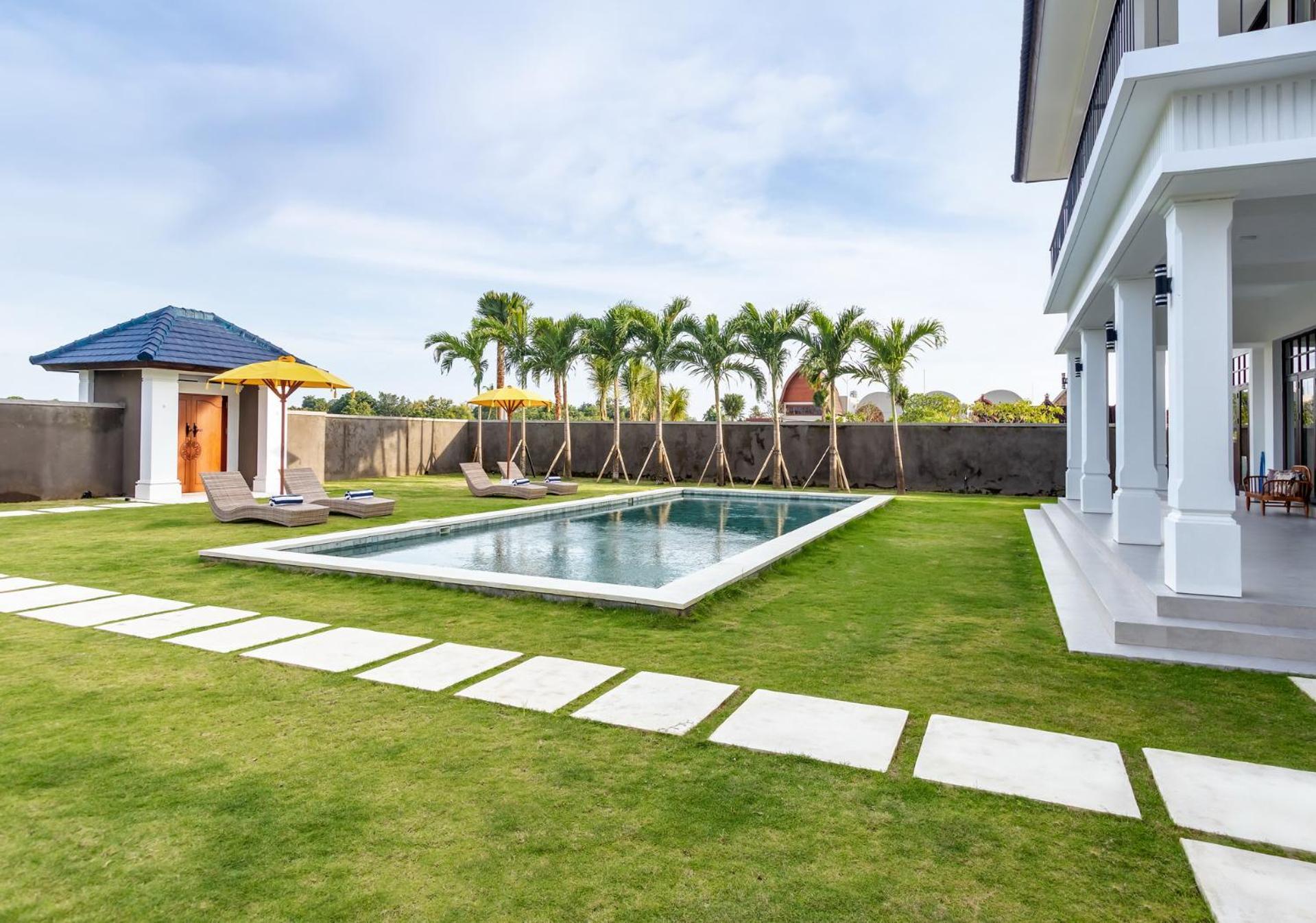 Villa Besakih 5Br, 5 Mins To Beach - Canggu ภายนอก รูปภาพ